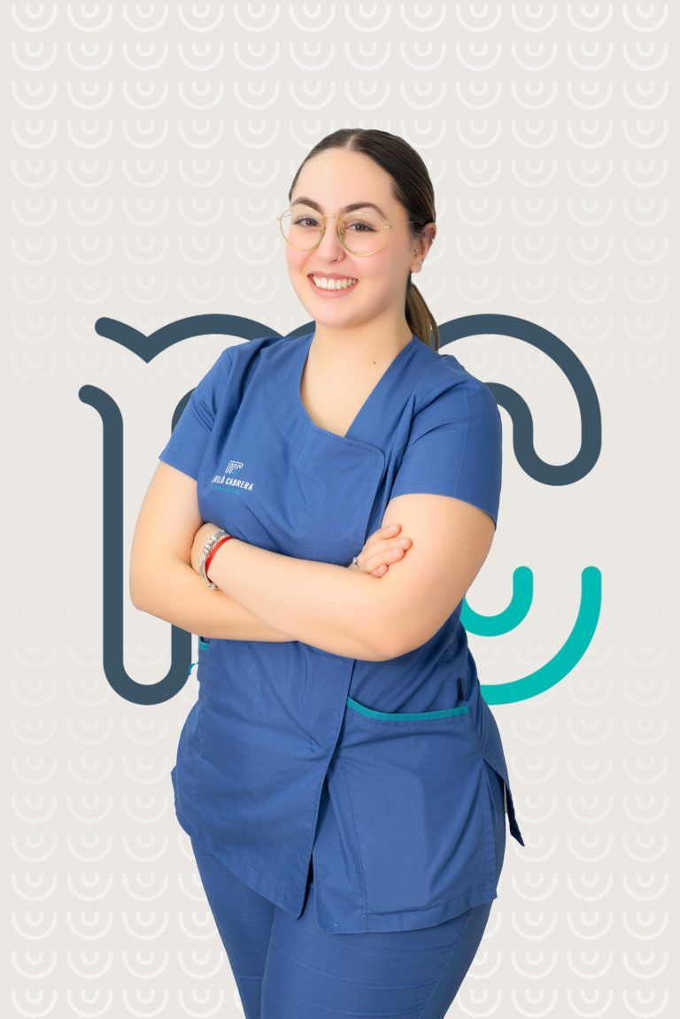Alejandra Auxiliar clinica dental malaga